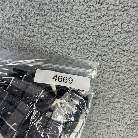 American Eagle Shirt Mens Large Gray Blue White Plaid Checkered Button Down Logo - Picture 11 of 11